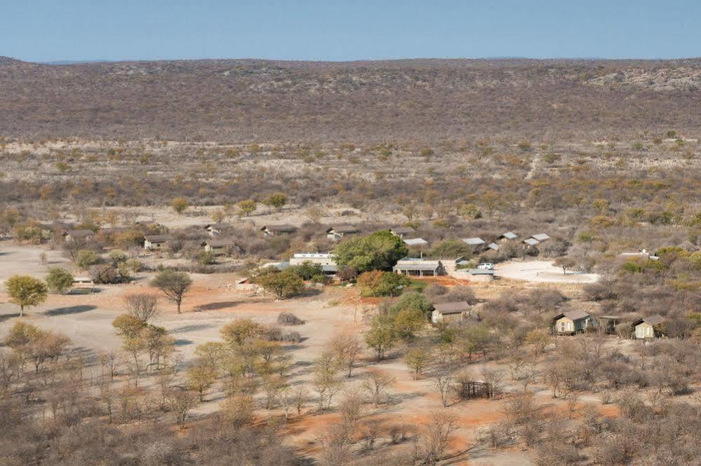 Anderssons Camp Hotel Okaukuejo Exterior photo